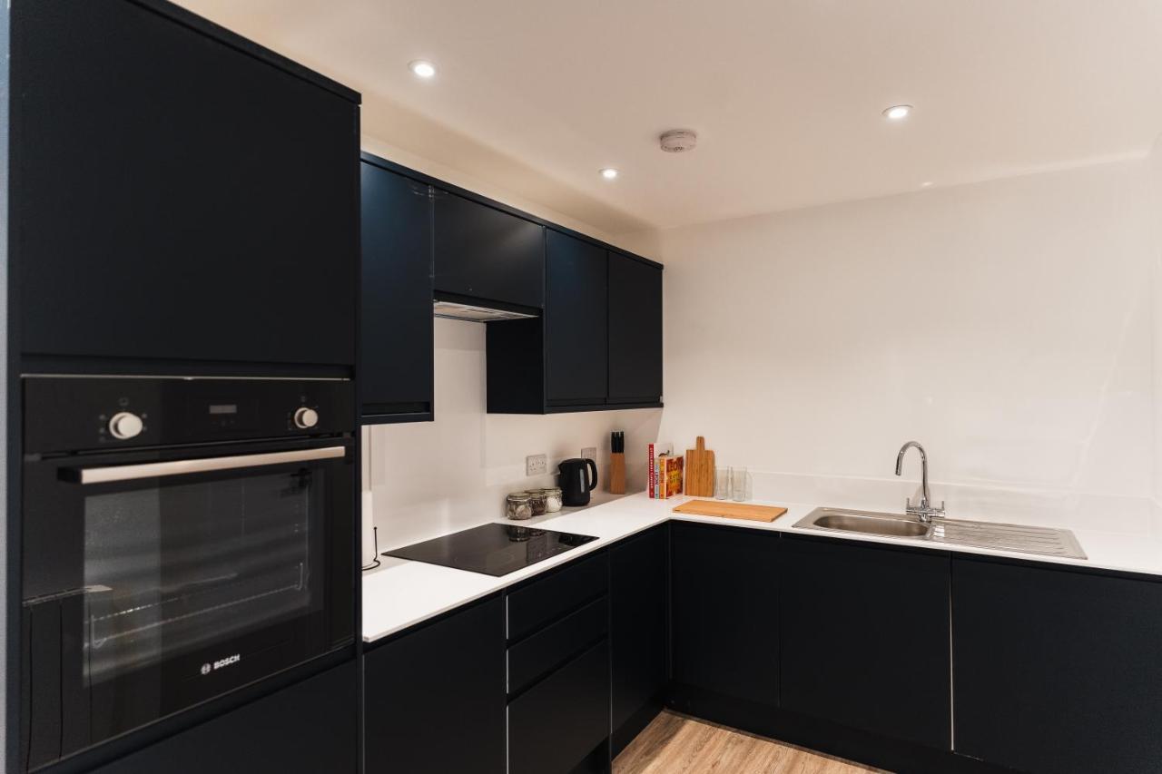 Wych Cottage, Striking 2 Bed, Parking, Ground Floor Flat - Step Free سوميرتون المظهر الخارجي الصورة